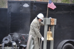 Last-Salute-military-funeral-guard-64