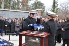 Last-Salute-military-funeral-guard-75