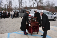 Last-Salute-military-funeral-guard-8