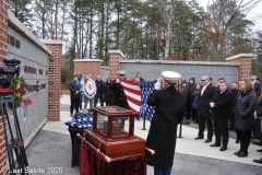Last-Salute-military-funeral-guard-86