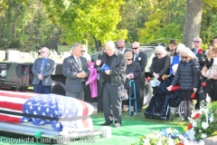 Last-Salute-military-funeral-honor-guard-8228