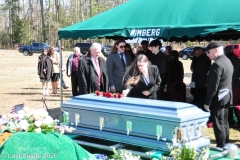 Last-Salute-military-funeral-guard-132