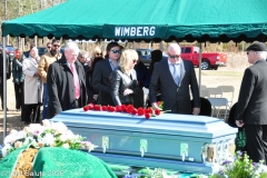 Last-Salute-military-funeral-guard-138