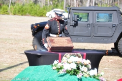 Last-Salute-military-funeral-guard-30