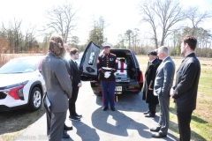 Last-Salute-military-funeral-guard-9