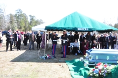 Last-Salute-military-funeral-guard-98