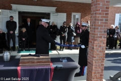 Last-Salute-military-funeral-guard-100