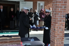 Last-Salute-military-funeral-guard-102