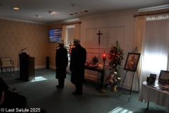 Last-Salute-military-funeral-guard-14