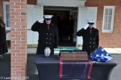 Last-Salute-military-funeral-guard-22