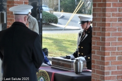 Last-Salute-military-funeral-guard-49