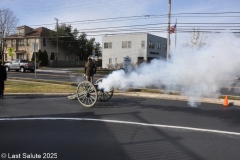 Last-Salute-military-funeral-guard-53