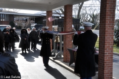 Last-Salute-military-funeral-guard-76