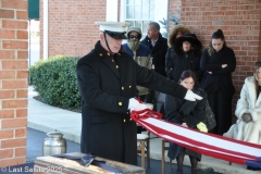 Last-Salute-military-funeral-guard-90