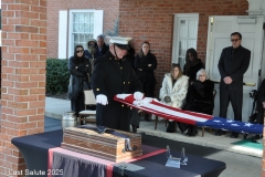 Last-Salute-military-funeral-guard-94