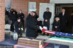 Last-Salute-military-funeral-guard-97