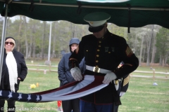 Last-Salute-military-funeral-guard-110