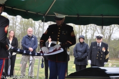 Last-Salute-military-funeral-guard-119