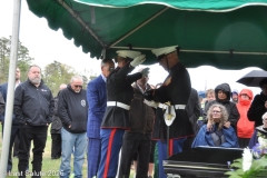 Last-Salute-military-funeral-guard-136