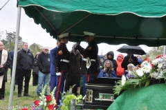 Last-Salute-military-funeral-guard-140