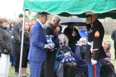 Last-Salute-military-funeral-guard-167