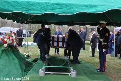 Last-Salute-military-funeral-guard-35