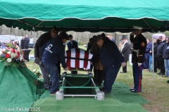 Last-Salute-military-funeral-guard-36