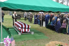 Last-Salute-military-funeral-guard-44