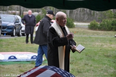 Last-Salute-military-funeral-guard-49