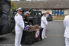 Last-Salute-military-funeral-guard-39