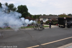 Last-Salute-military-funeral-guard-50
