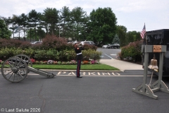 Last-Salute-military-funeral-guard-64