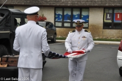 Last-Salute-military-funeral-guard-79