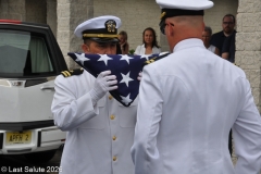 Last-Salute-military-funeral-guard-92