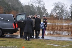 Last-Salute-military-funeral-guard-10