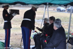 Last-Salute-military-funeral-guard-40