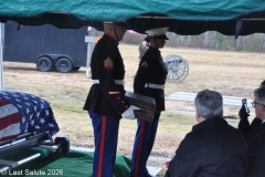 Last-Salute-military-funeral-guard-41
