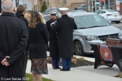 Last-Salute-military-funeral-guard-5969