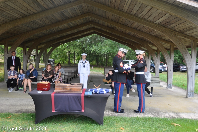 Last-Salute-military-funeral-guard-112