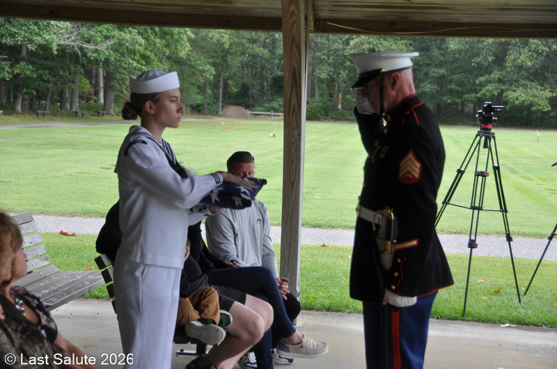 Last-Salute-military-funeral-guard-123