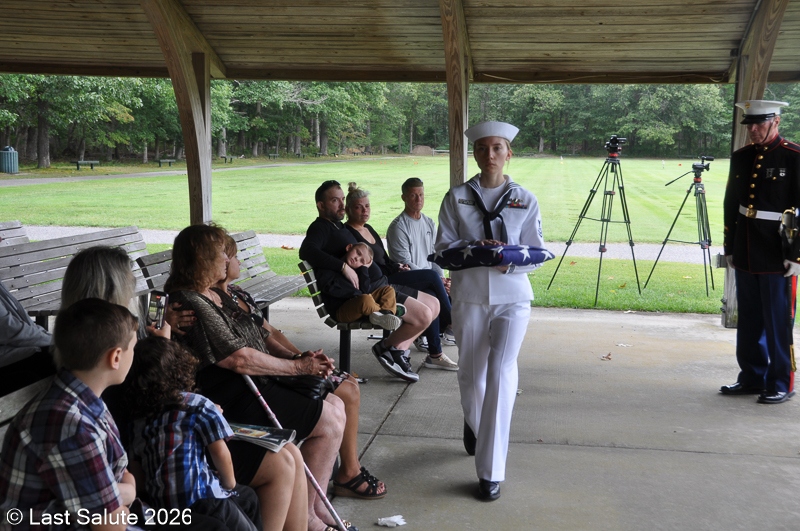 Last-Salute-military-funeral-guard-124