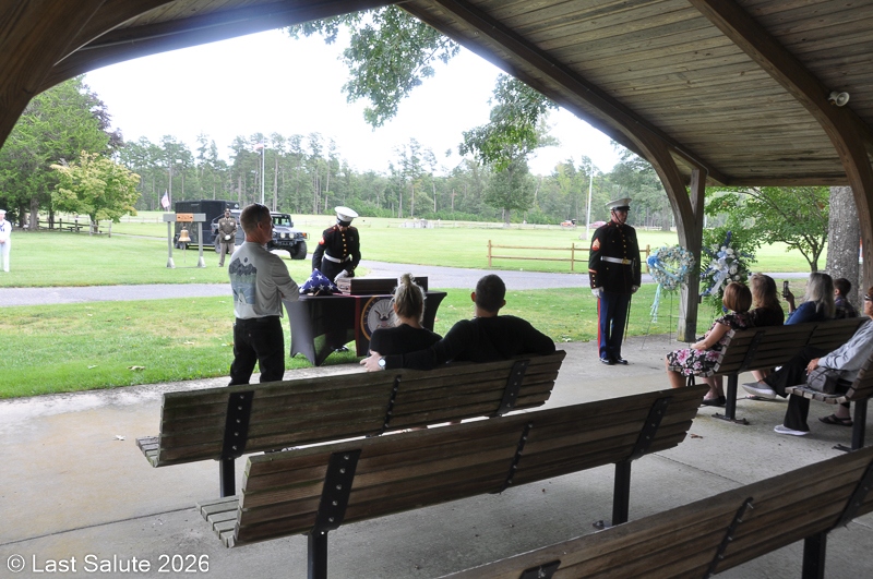 Last-Salute-military-funeral-guard-25