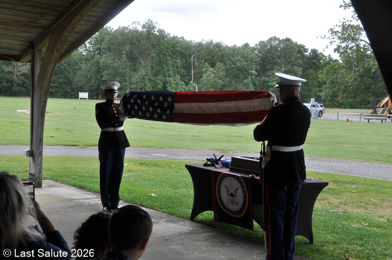 Last-Salute-military-funeral-guard-84