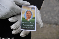 Last-Salute-military-funeral-guard-