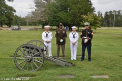 Last-Salute-military-funeral-guard-4