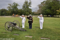 Last-Salute-military-funeral-guard-7