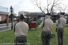Last-Salute-military-funeral-honor-guard-9533