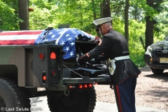 Last-Salute-military-funeral-honor-guard-DSC_0031