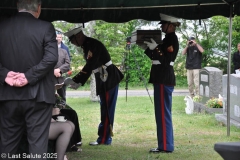 Last-Salute-military-funeral-honor-guard-DSC_0377