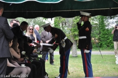 Last-Salute-military-funeral-honor-guard-DSC_0383
